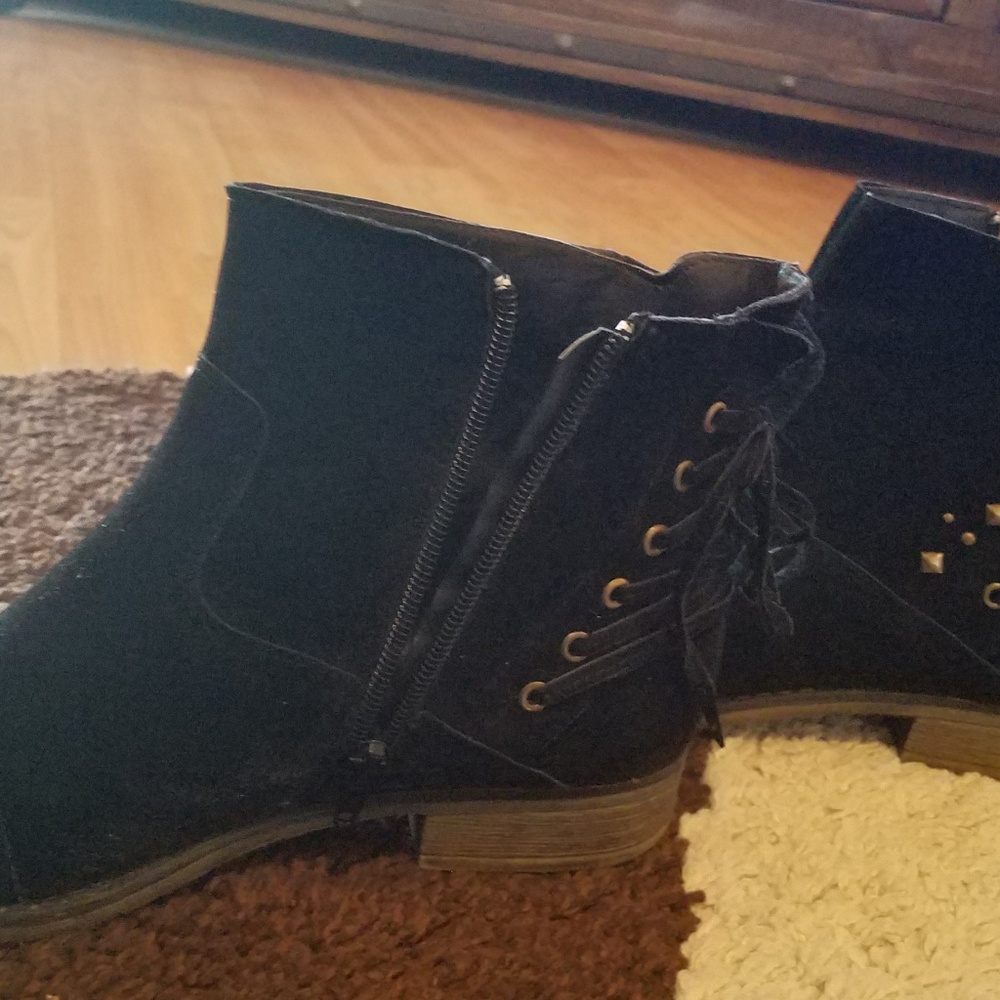 Booties - Picture 2 of 3